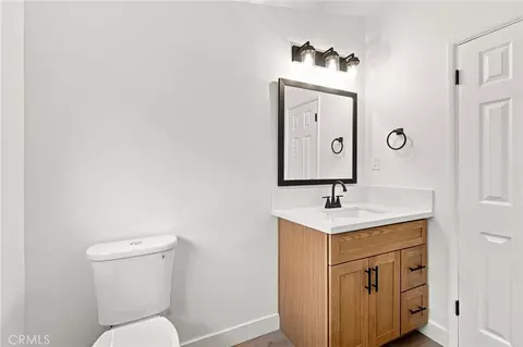 Bath - 663 E Margarita, Rialto, CA 92376 photo 1 of 3