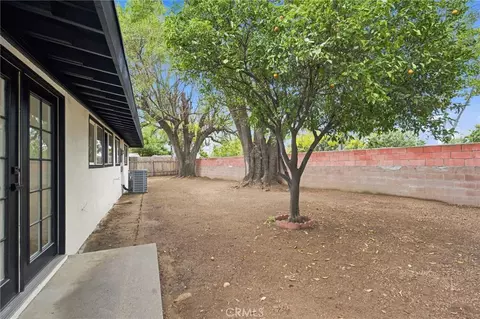 Exterior - 663 E Margarita, Rialto, CA 92376 photo 4 of 9