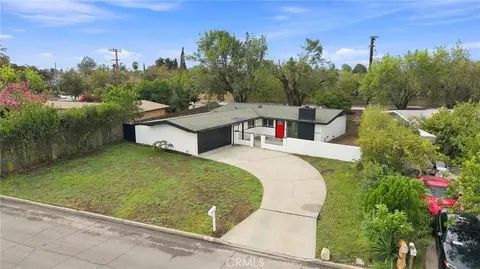 View/Area - 663 E Margarita, Rialto, CA 92376 photo 4 of 8