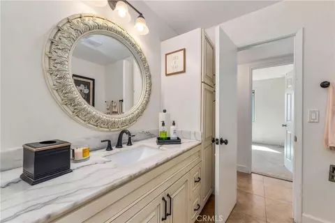 Bath - 15518 S Stanford, Compton, CA 90220 photo 1 of 3