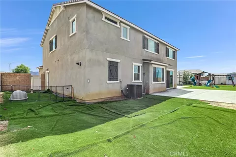Exterior - 4570 Eagle Ave, Perris, CA 92571 photo 10 of 13