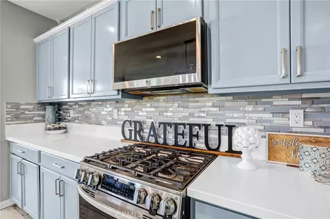 Kitchen - 4570 Eagle Ave, Perris, CA 92571 photo 3 of 3