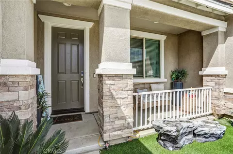 Exterior - 4570 Eagle Ave, Perris, CA 92571 photo 2 of 13