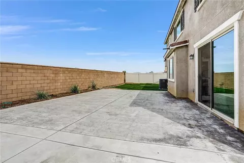 Exterior - 4570 Eagle Ave, Perris, CA 92571 photo 8 of 13