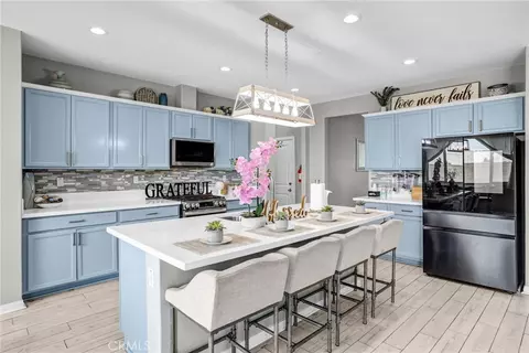 Kitchen - 4570 Eagle Ave, Perris, CA 92571 photo 1 of 3