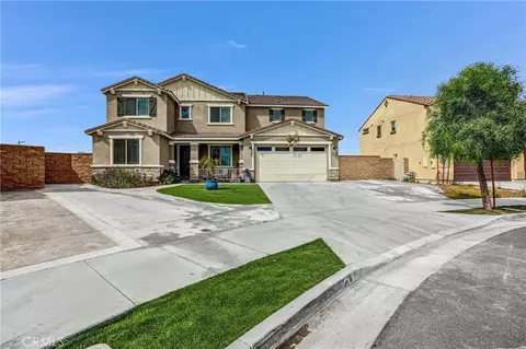 Exterior - 4570 Eagle Ave, Perris, CA 92571 photo 12 of 13
