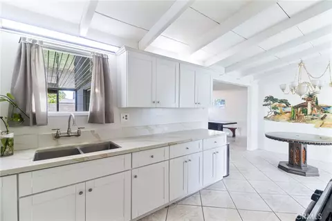 Kitchen - 825 N Lilac Ave, Rialto, CA 92376 photo 3 of 3