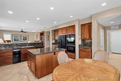 Kitchen - 1712 Partridge Ave, Upland, CA 91784 photo 3 of 5
