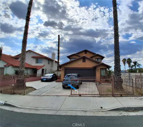 Exterior - 1796 Wilson, Perris, CA 92571 photo 2 of 8