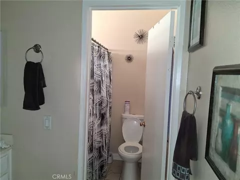 Bath - 1796 Wilson, Perris, CA 92571 photo 2 of 3