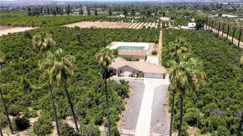 View/Area - 8715 Dufferin, Riverside, CA 92504 photo 4 of 4