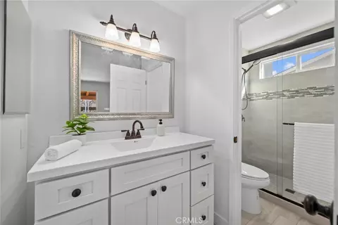 Bath - 3535 Chauncey Rd, Oceanside, CA 92056 photo 2 of 3