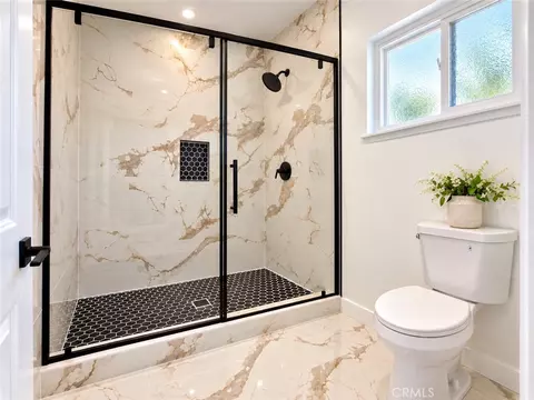 Bath - 6692 Sutton, Westminster, CA 92683 photo 1 of 4