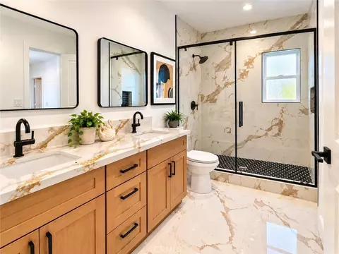 Bath - 6692 Sutton, Westminster, CA 92683 photo 2 of 4
