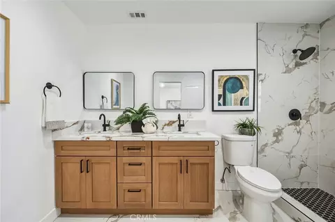 Bath - 6692 Sutton, Westminster, CA 92683 photo 1 of 4