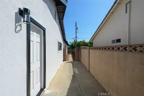 Entry Way - 6692 Sutton, Westminster, CA 92683 photo 4 of 4