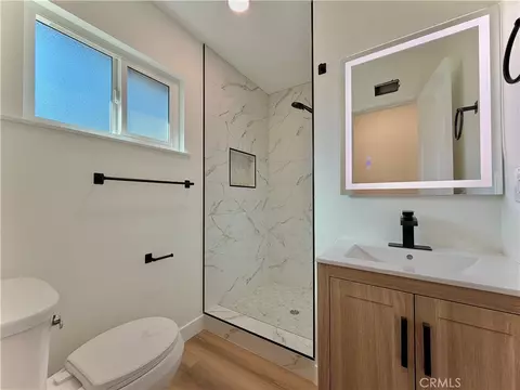 Bath - 5138 Challen Ave, Riverside, CA 92503 photo 1 of 4