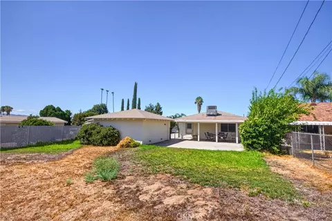 Exterior - 7195 Seine, Highland, CA 92346 photo 4 of 4