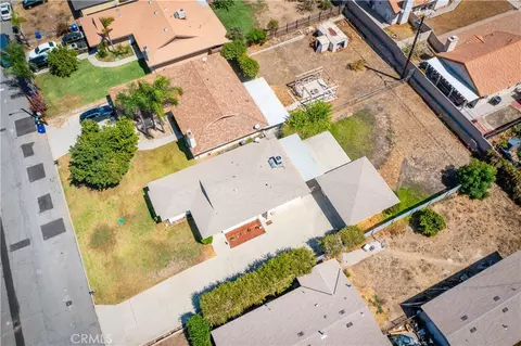 View/Area - 7195 Seine, Highland, CA 92346 photo 3 of 6