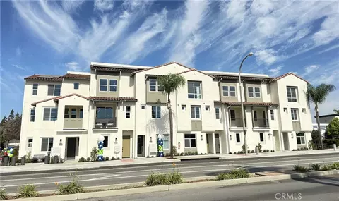 685 S Brea Blvd #102, Brea, CA 92821