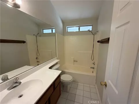 Bath - 13561 Glacier, Hesperia, CA 92345 photo 1 of 3