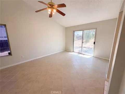Living - 13561 Glacier, Hesperia, CA 92345 photo 2 of 3