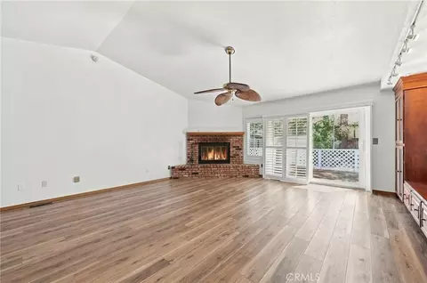 Living - 432 E Mountain View Blvd, Big Bear City, CA 92314 photo 2 of 4