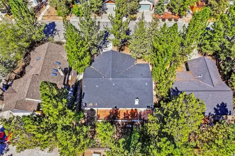 View/Area - 432 E Mountain View Blvd, Big Bear City, CA 92314 photo 6 of 13
