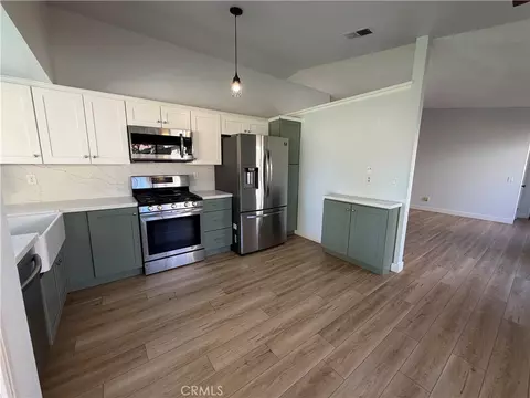 Kitchen - 1873 Topeka, Colton, CA 92324 photo 2 of 2
