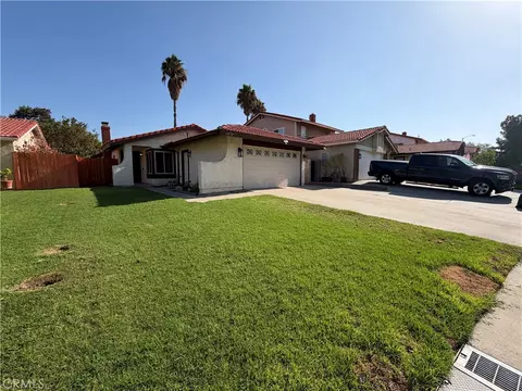 Exterior - 1873 Topeka, Colton, CA 92324 photo 4 of 5
