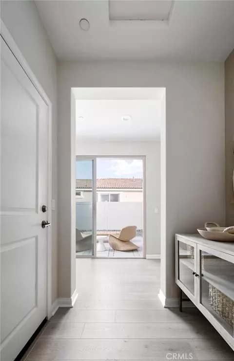 Entry Way - 25411 Violane Dr, Menifee, CA 92585 photo 2 of 2