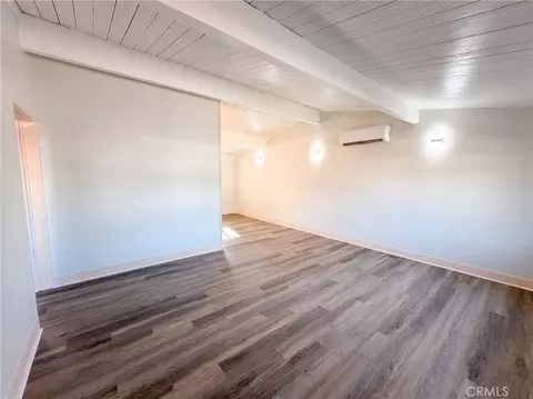 Living - 8869 Tangelo, Fontana, CA 92335 photo 2 of 2