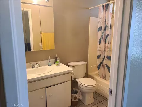 Bath - 2915 Westchester, Riverside, CA 92503 photo 1 of 2