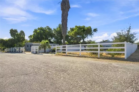 17183 Hidalgo, Perris, CA 92570 photo 6