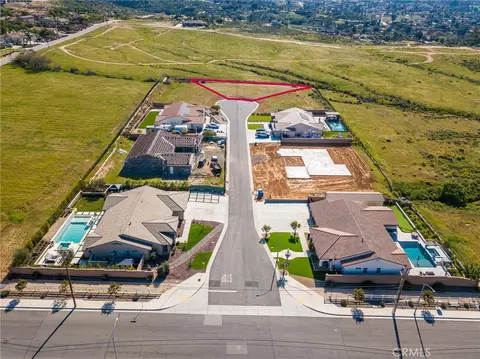 7955 Featherstone Ct, Riverside, CA 92506