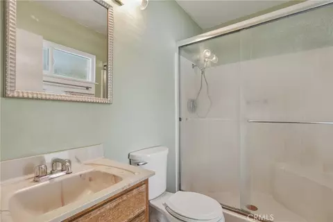 Bath - 9229 Delano Dr, Riverside, CA 92503 photo 5 of 6