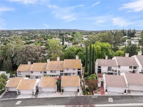 View/Area - 2252 El Capitan, Riverside, CA 92506 photo 1 of 8