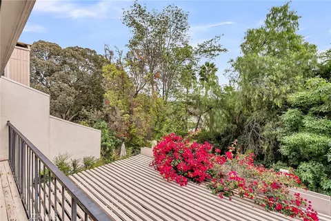 Exterior - 2252 El Capitan, Riverside, CA 92506 photo 5 of 10