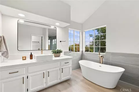 Bath - 6515 Napa, Rancho Cucamonga, CA 91701 photo 6 of 9