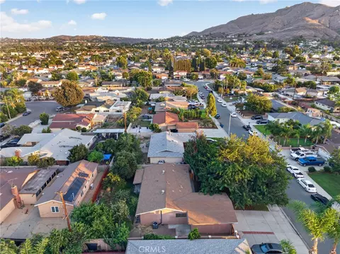 View/Area - 3261 Wallingham Dr, Riverside, CA 92503 photo 5 of 6