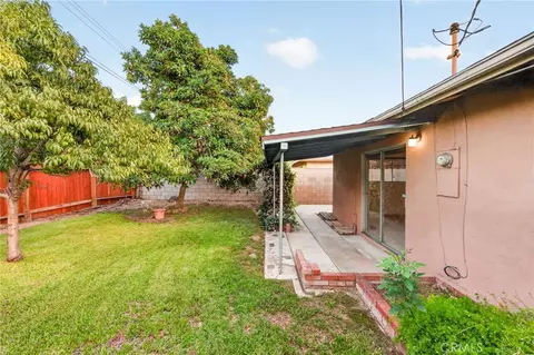 Exterior - 3261 Wallingham Dr, Riverside, CA 92503 photo 7 of 26