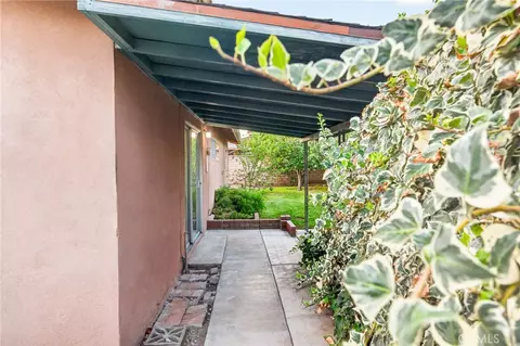 Exterior - 3261 Wallingham Dr, Riverside, CA 92503 photo 14 of 26