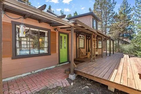 Exterior - 42795 Cougar, Big Bear Lake, CA 92315 photo 5 of 15