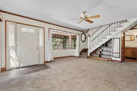 Living - 42795 Cougar, Big Bear Lake, CA 92315 photo 2 of 4