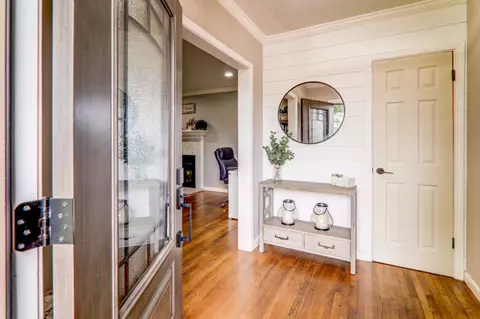 Entry Way - 2483 Rancho, Riverside, CA 92507 photo 1 of 2