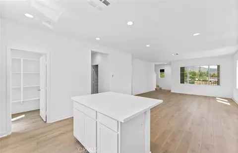 Entry Way - 108 Pickwick Lane Ct, Burbank, CA 91506 photo 4 of 6