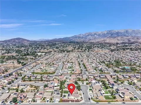 View/Area - 1619 Velum Ct, Beaumont, CA 92223 photo 8 of 10