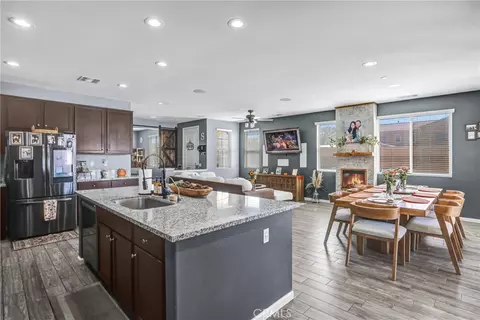 Kitchen - 1619 Velum Ct, Beaumont, CA 92223 photo 2 of 2