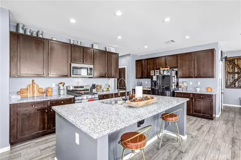 Kitchen - 1619 Velum Ct, Beaumont, CA 92223 photo 1 of 2