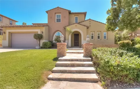 Exterior - 16861 Ridge Clf, Riverside, CA 92503 photo 4 of 18